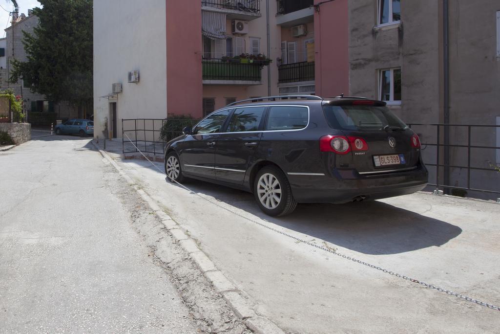 Apartment Natalia Old Town Split Buitenkant foto