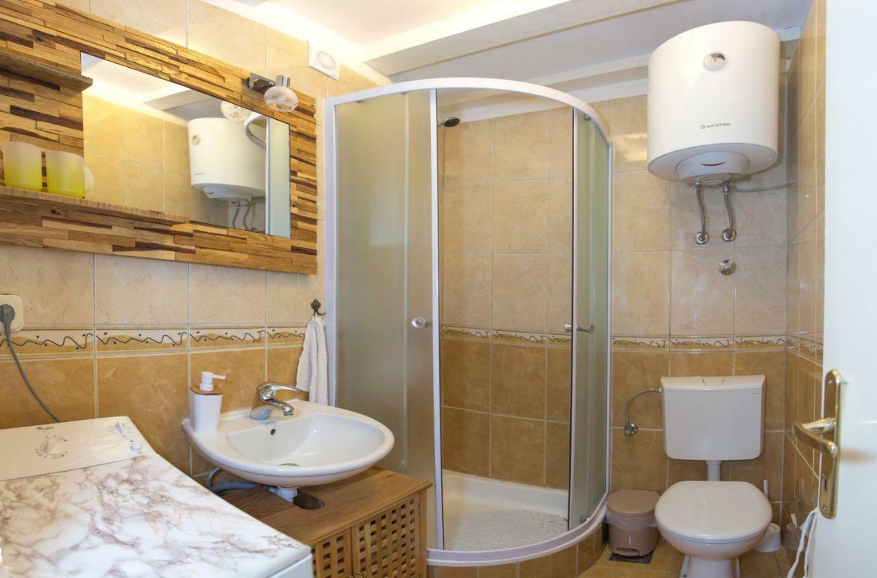 Apartment Natalia Old Town Split Buitenkant foto